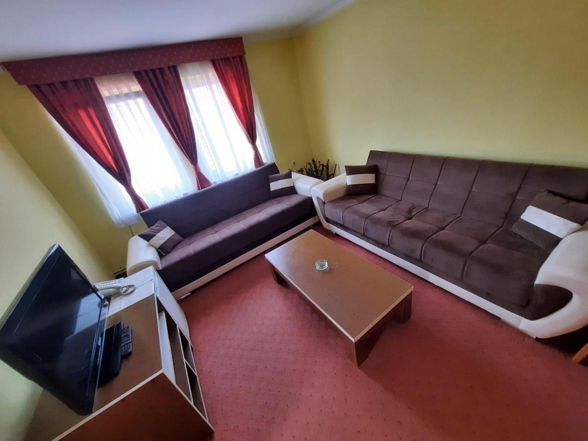 Motel Tiron Kakanj Bagian luar foto