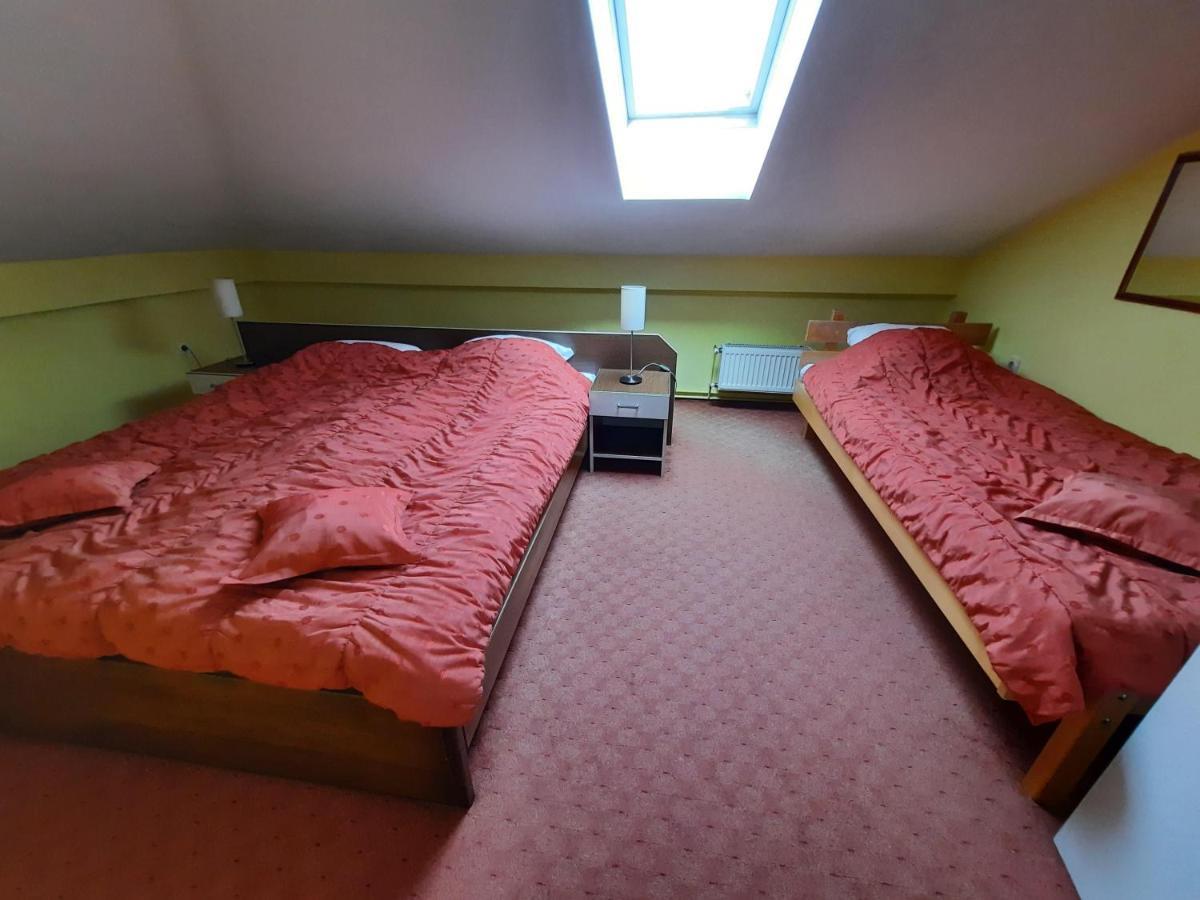 Motel Tiron Kakanj Bagian luar foto