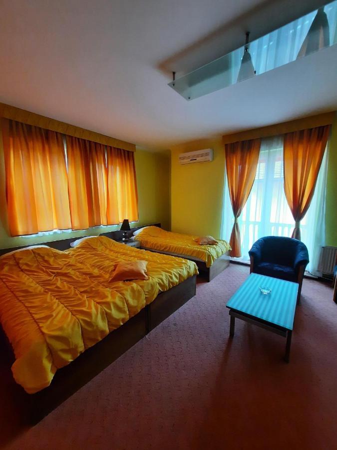 Motel Tiron Kakanj Bagian luar foto