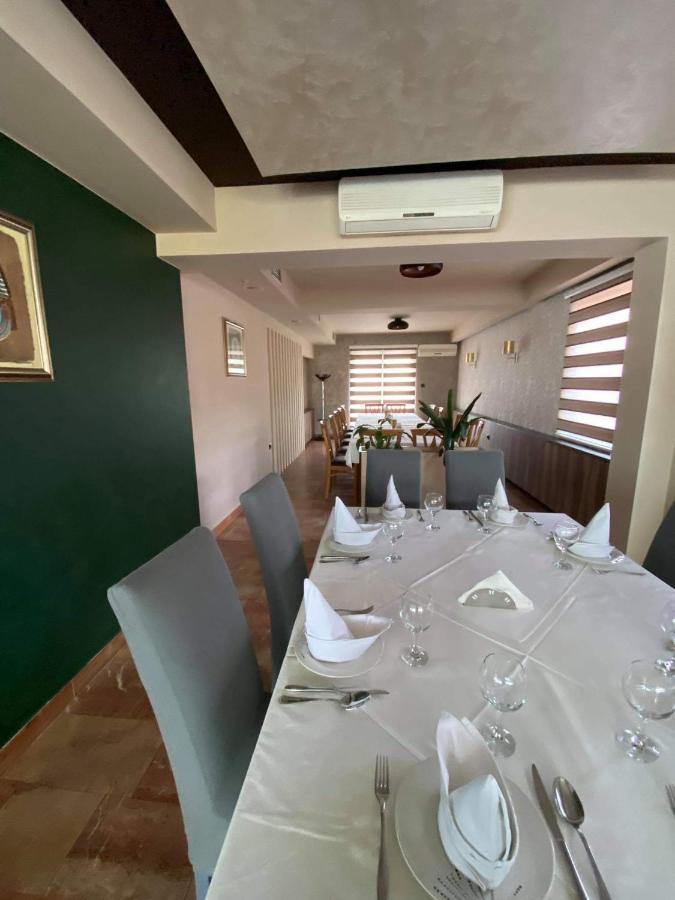 Motel Tiron Kakanj Bagian luar foto
